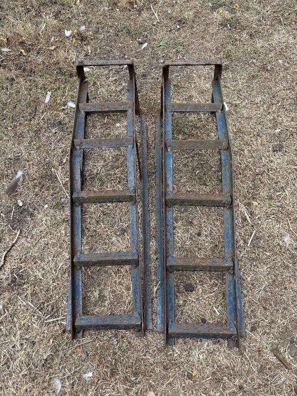 Metal ramp 