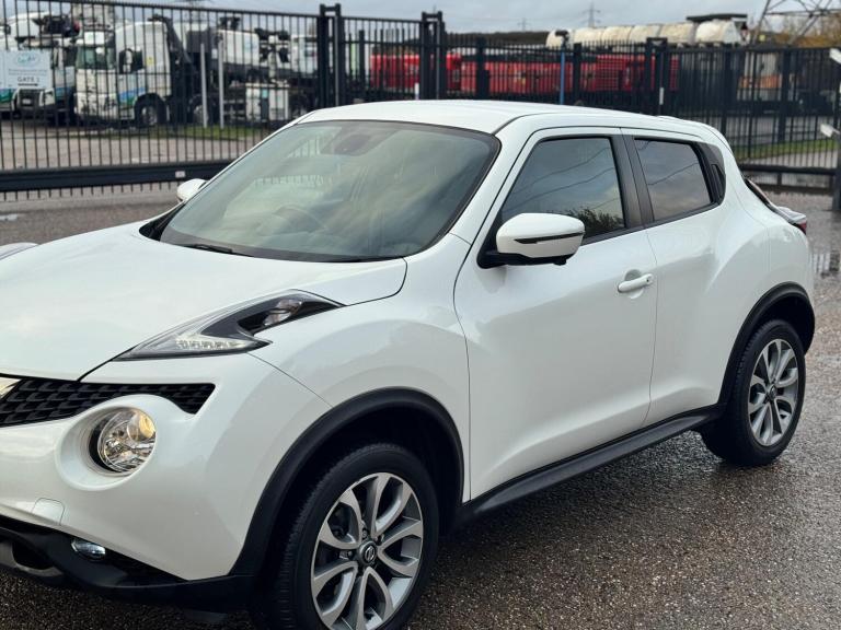 2018 Nissan Juke 1.6 [112] Tekna 5dr [Bose] HATCHBACK PETROL Manual