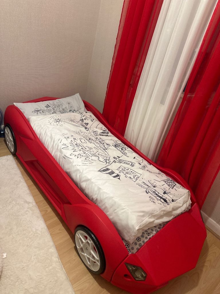 Red car bed 