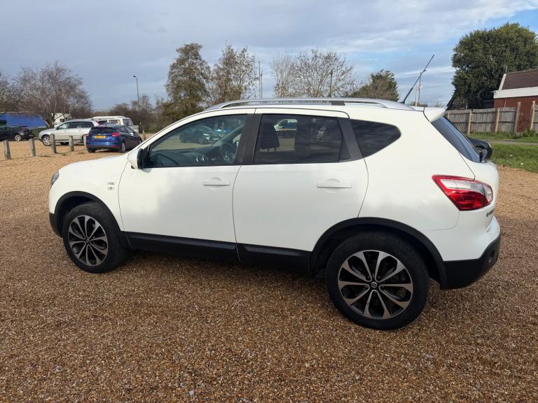 2010 Nissan Qashqai 1.6 n-tec SUV 5dr Petrol Manual 2WD Euro 4 (115 ps) Petrol