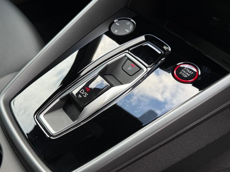 2025 Audi RS3 2.5 TFSI Carbon Vorsprung Sportback 5dr Petrol S Tronic quattro Euro 6 (s/s HATCHBA...