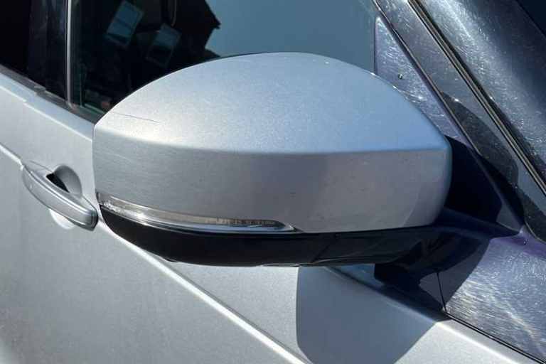 2018 Land Rover Discovery 3.0 TD V6 HSE Luxury SUV 5dr Diesel Auto 4WD Euro 6 (s/s) (258 ps) SUV ...