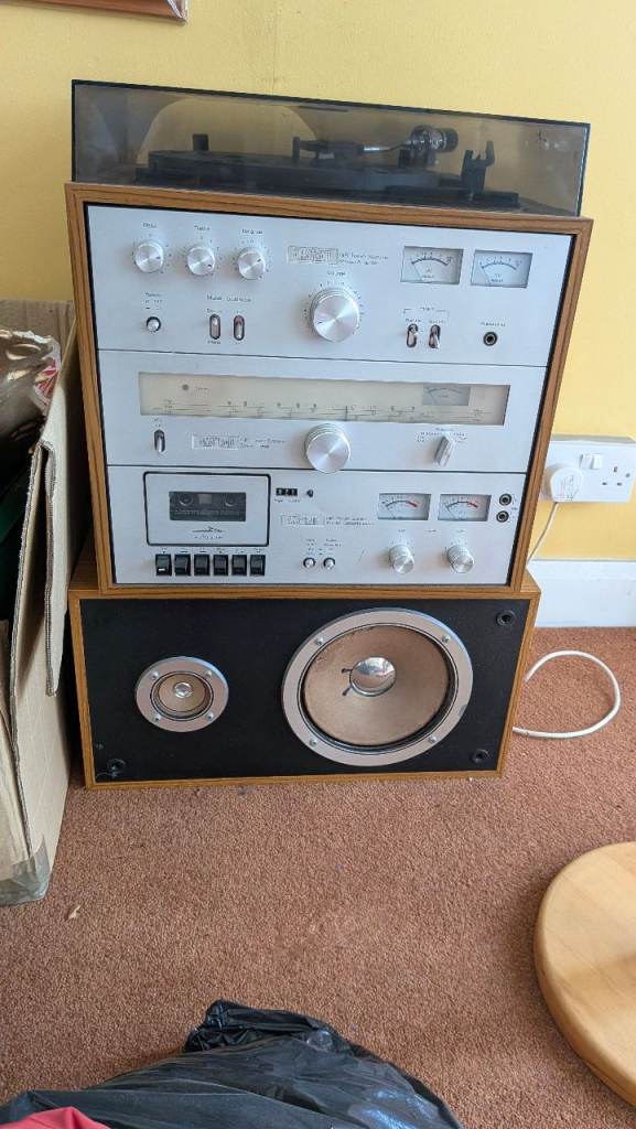 Vintage 1970s Amstrad Hi-Fi Tower System with Turntable & Speaker