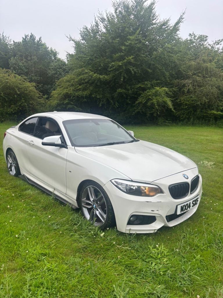 BMW, 2 SERIES, Coupe, 2014, Manual, 1995 (cc), 2 doors