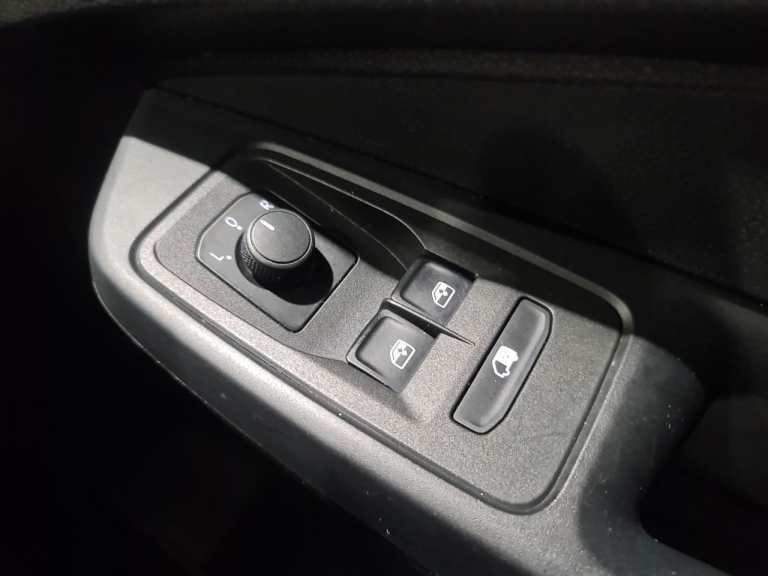 2023 Volkswagen Caddy 2.0 TDI 102PS Commerce Plus Van PANEL VAN DIESEL Manual