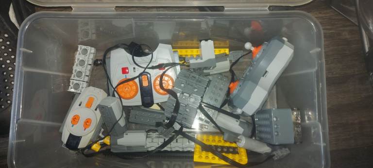 Lego technic MAKE ME A OFFER