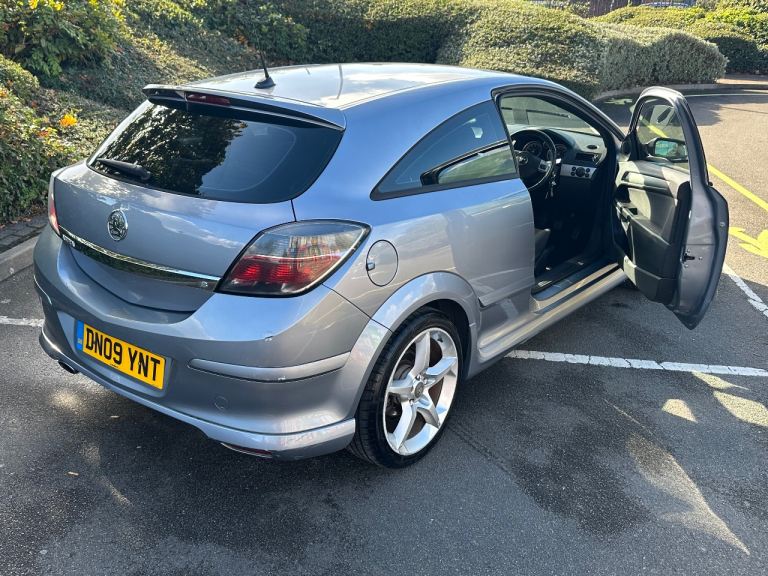2009 VAUXHALL ASTRA 1.8 SRI SPORT FULL MOT 75k MILES HPI CLEAR FULL MOT READY TO DRIVE BARGAIN