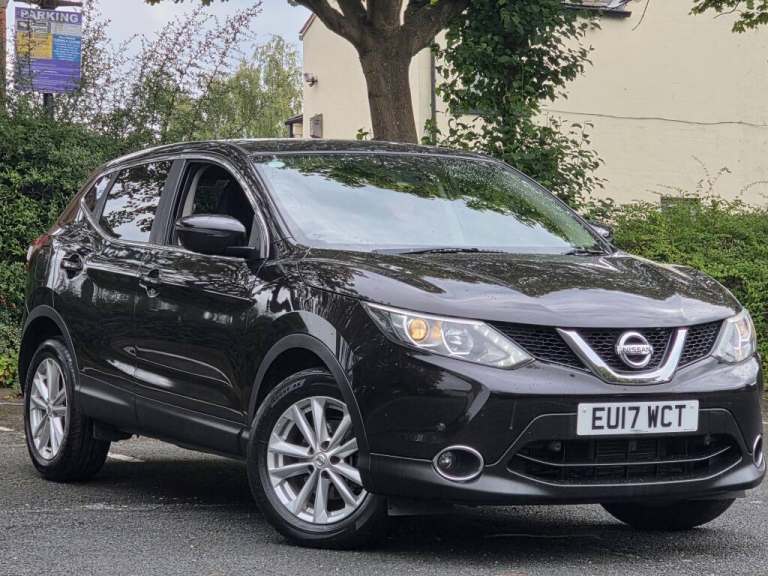 2017 Nissan Qashqai 1.2 ACENTA DIG-T SMART VISION XTRONIC 5DR CVT Hatchback Petrol Manual