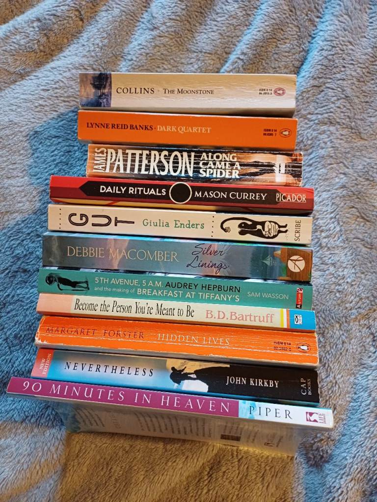 JOB LOT ELEVEN EXCELLENT NOVELS. 