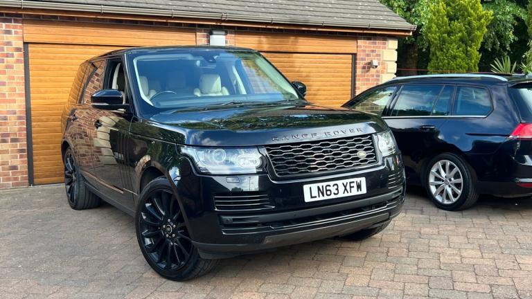 2013 Land Rover Range Rover 3.0 TDV6 Vogue 4dr Auto ESTATE DIESEL Automatic