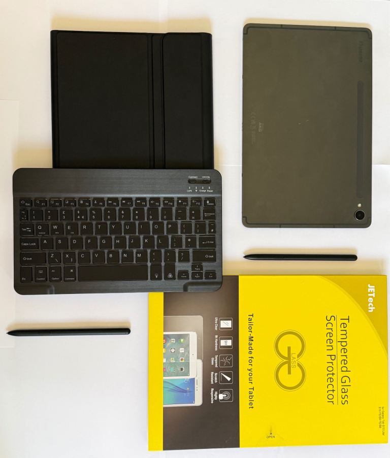 Samsung Galaxy Tab S9 5G Cellular 11"
120Hz AMOLED+S Pen+2 Pen+RGB
Keyboard.