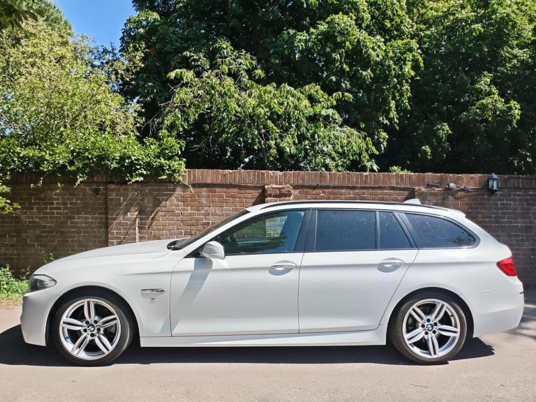 BMW 5 SERIES 2.0 520i M Sport Touring Auto Euro 5 (s/s) 5dr 2012
