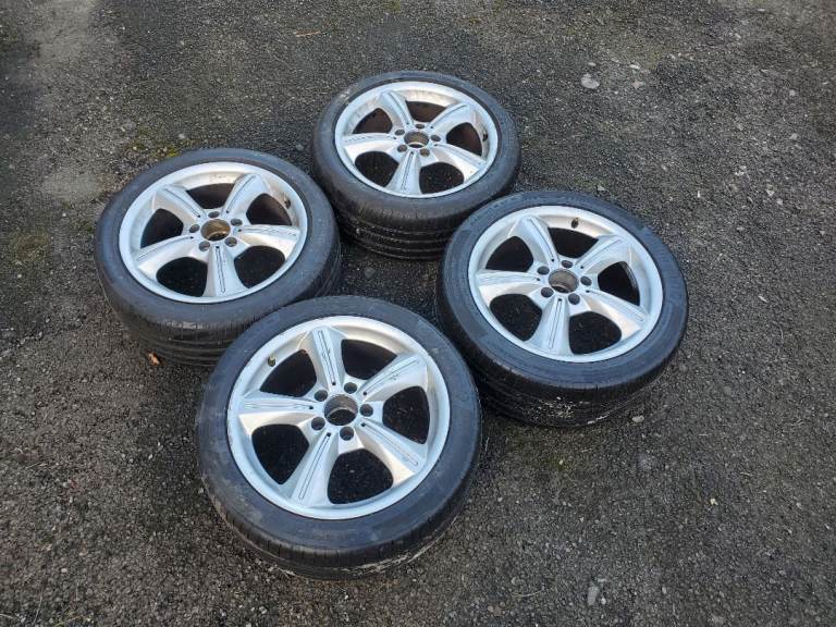 Mercedes SLK wheels and tyres 245/40/R17