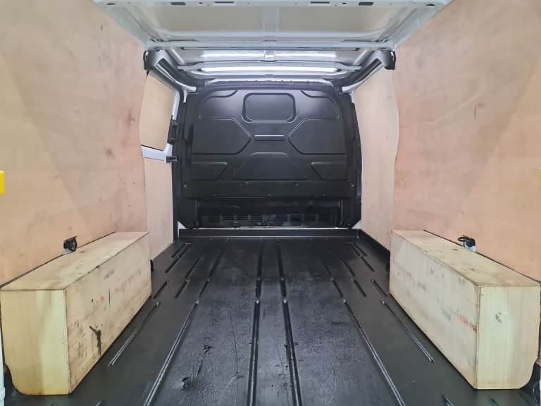 2023 Ford Transit Custom 2.0 300 ECOBLUE LIMITED L2 H1 130 BHP LWB Panel Van Diesel Manual