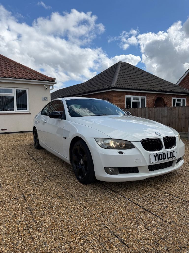 BMW, 3 SERIES, Coupe, 2009, Manual, 1995 (cc), 2 doors