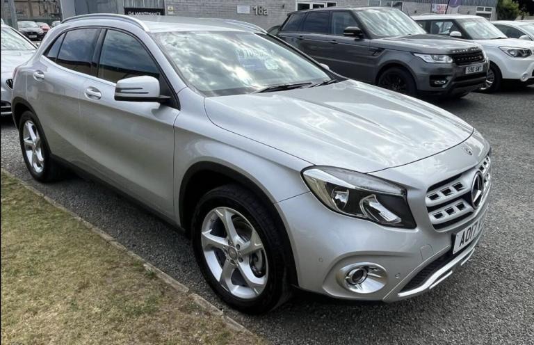 MERCEDES-BENZ GLA 2.1 GLA200d Sport 2017