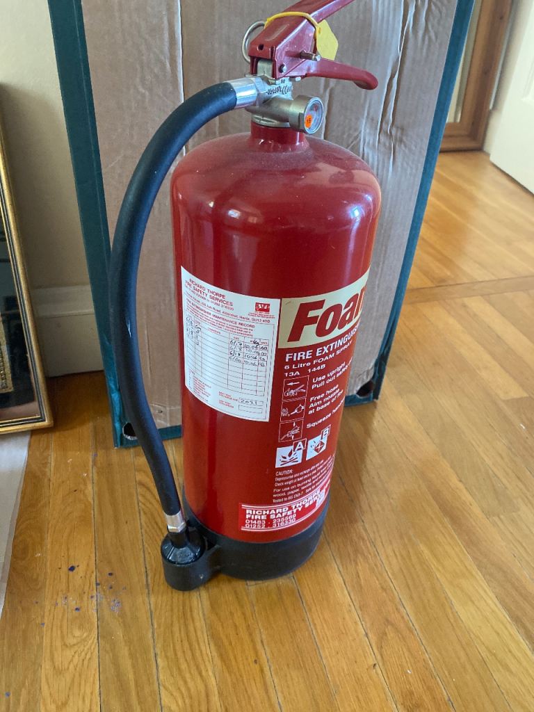 Free Foam Fire Extinguisher – Good Condition, Fully Charged