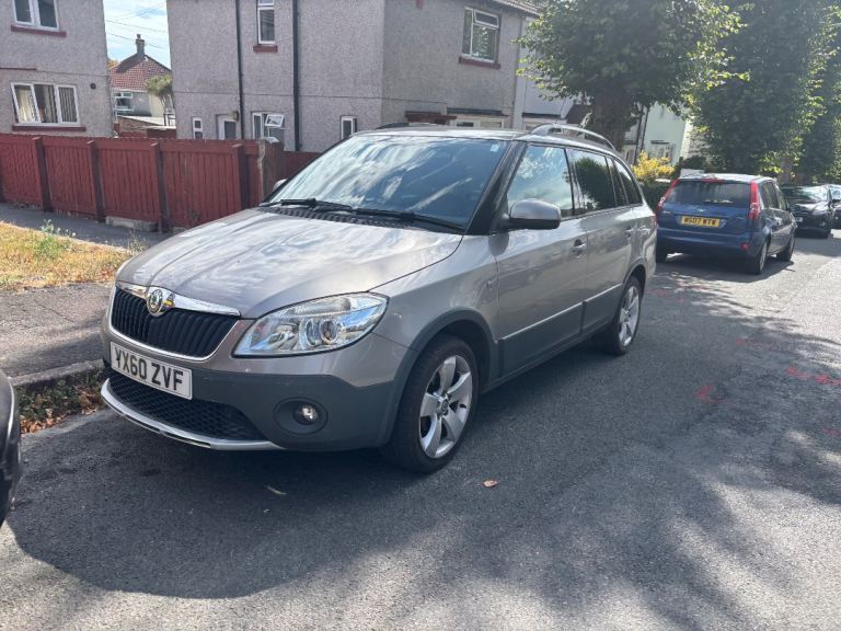Skoda, FABIA, Estate, 2010, Manual, 1598 (cc), 5 doors