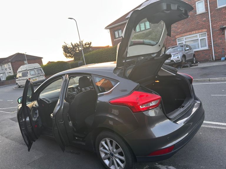 Ford, FOCUS, Hatchback, 2015, Manual, 1499 (cc), 5 doors