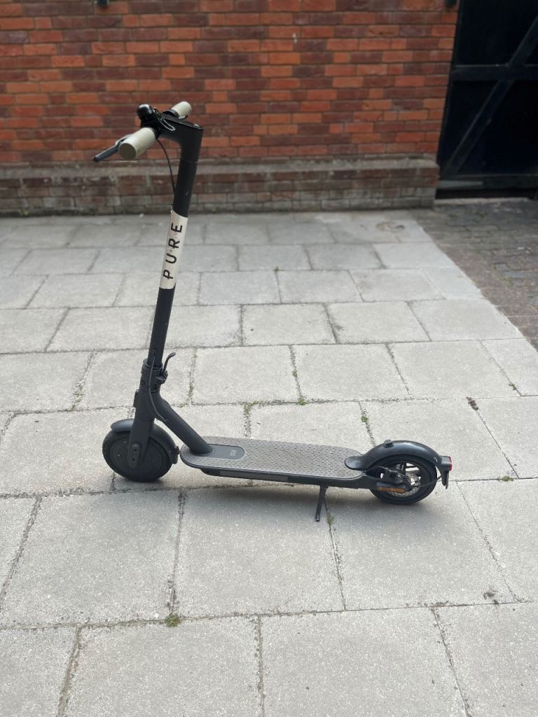 Xiaomi Essential Electric Scooter