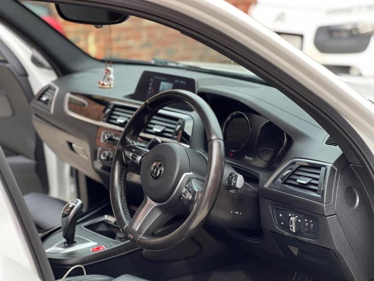 BMW 1 SERIES 2.0 120i GPF M Sport Shadow Edition Auto Euro 6 (s/s) 5dr 2019