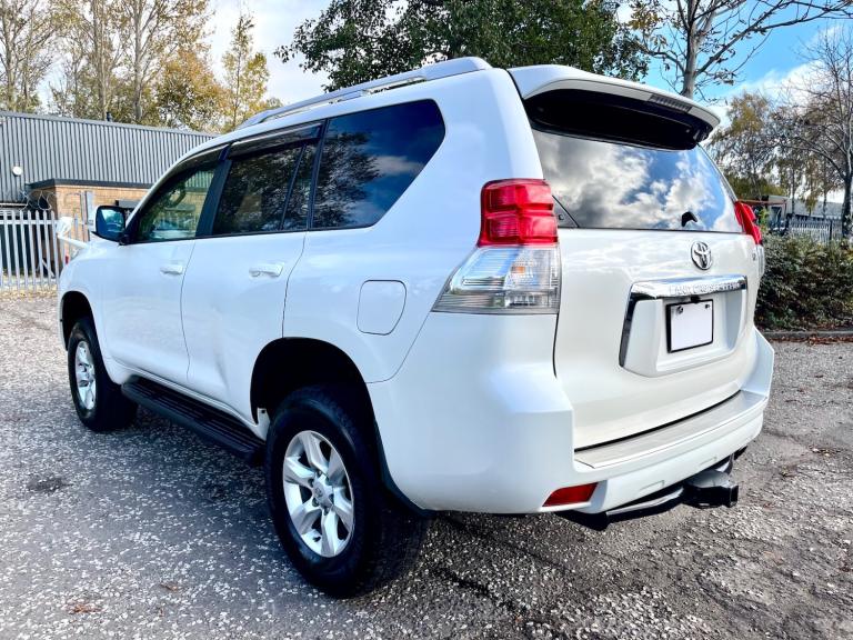 2011 Toyota Land Cruiser FRESH IMPORT 2.7 TX L PACKAGE 4WD AUTO 7 SEATS  SUV Petrol Automatic