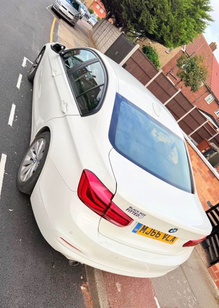 BMW, 3 SERIES, Saloon, 2016, Semi-Auto, 1499 (cc), 4 doors
