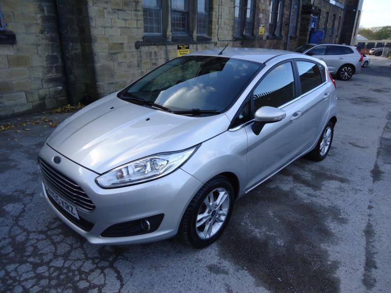 FORD FIESTA 1.5 TDCi Zetec 2015