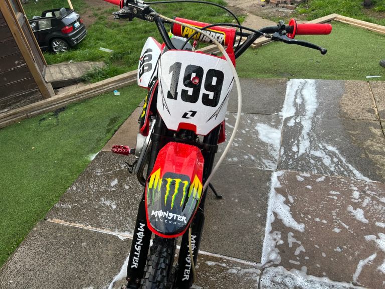 Stomp 140cc