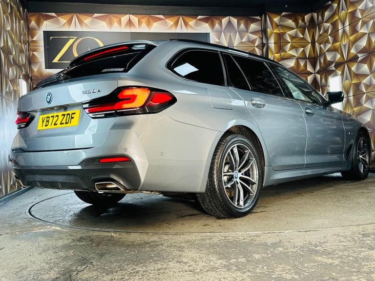  BMW 5 Series 2.0 530e 12kWh M Sport Touring Steptronic Euro 6 (s/s) 5dr Petrol/Electric Hybrid A...