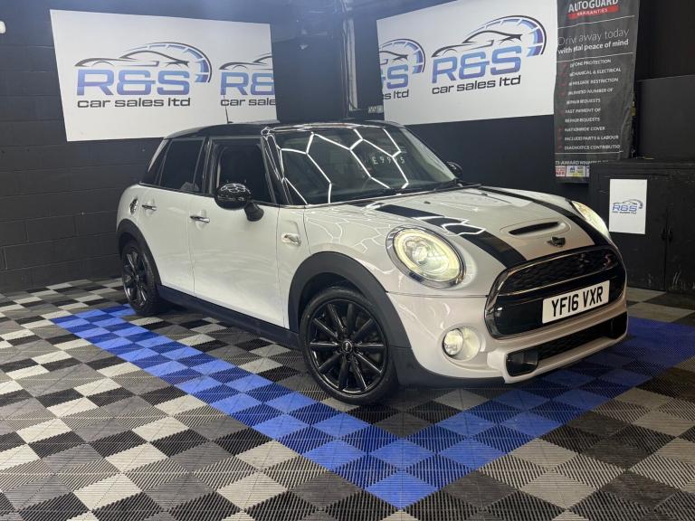 2016 MINI Hatch 2.0 Cooper S 5dr Auto HATCHBACK Petrol Automatic