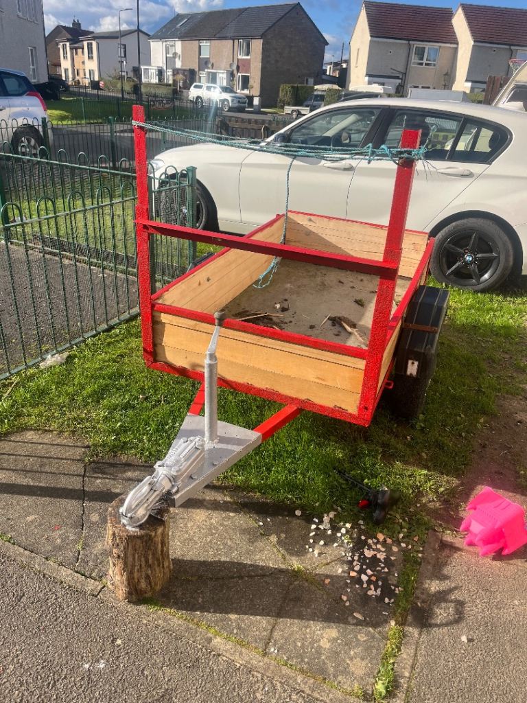 Small trailer 