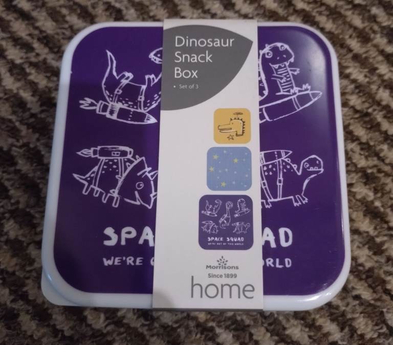 BNWT Set of 3 x Dinosaur Plastic Snack Boxes