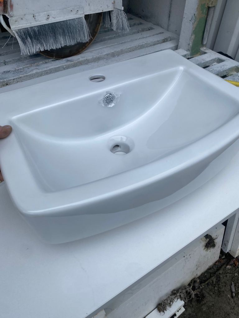Brand New White Ceramic Bathroom Sink Basin
