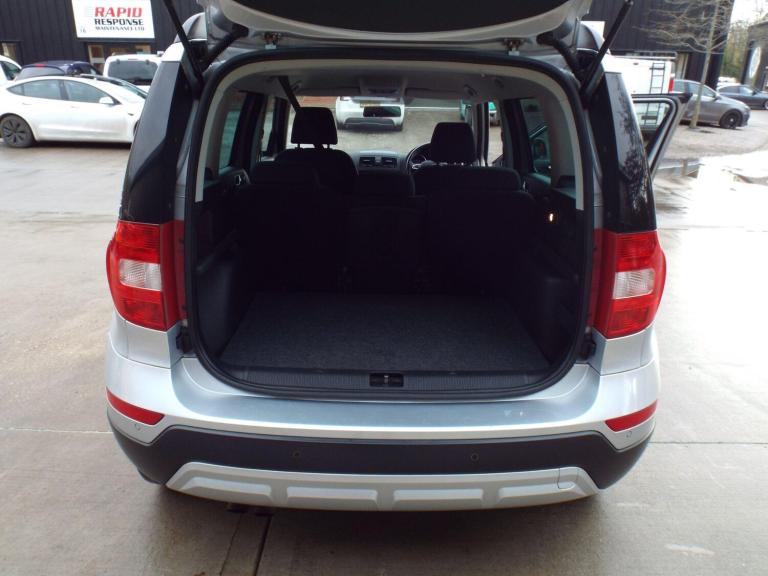  Skoda Yeti 2.0 TDI SE Outdoor 4WD Euro 5 5dr Diesel Manual
