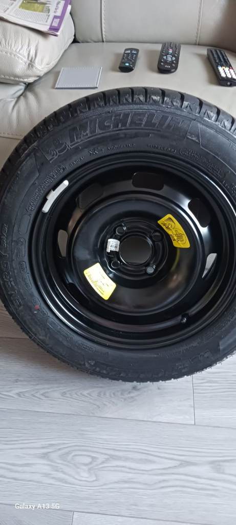 Brand New Michelin R5 tyre