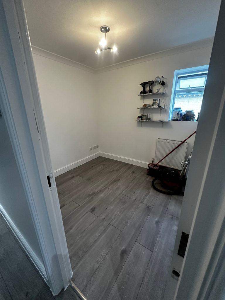 Room with large ensuite | Central High Wycombe | Bills Included | No Deposit | £795 PCM