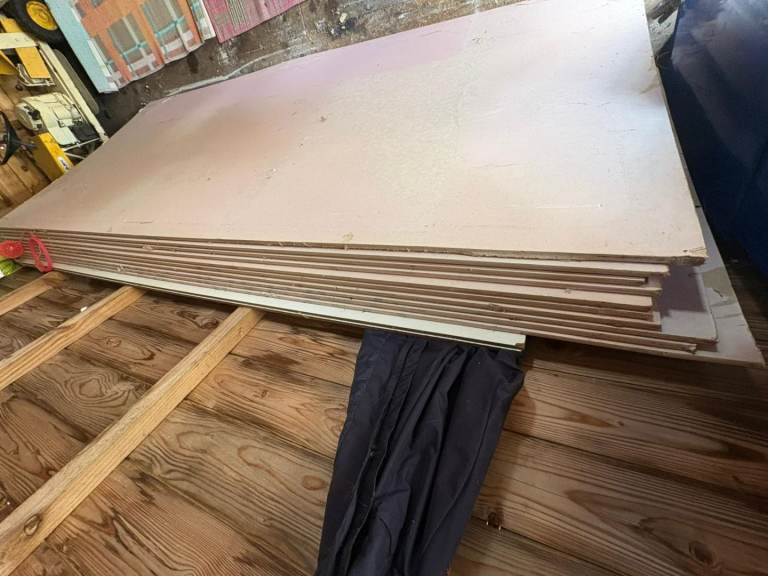 10 sheet of unsed platerboard 