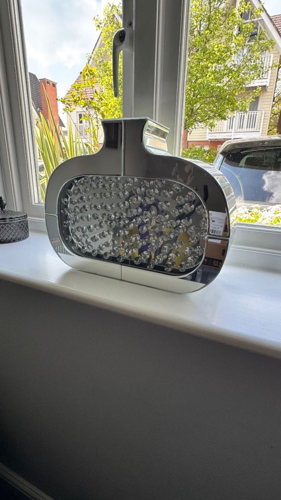 Mirrored Crushed Crystal Flower Vase
