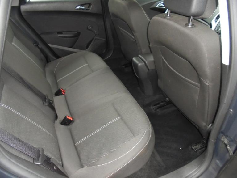 2013 Vauxhall Astra 1.4i 16V SRi 5dr HATCHBACK Petrol Manual