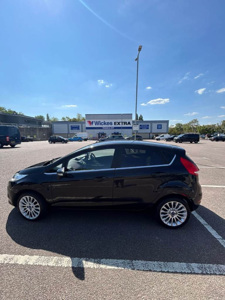 Ford, FIESTA, Hatchback, 2011, Other, 1388 (cc), 5 doors
