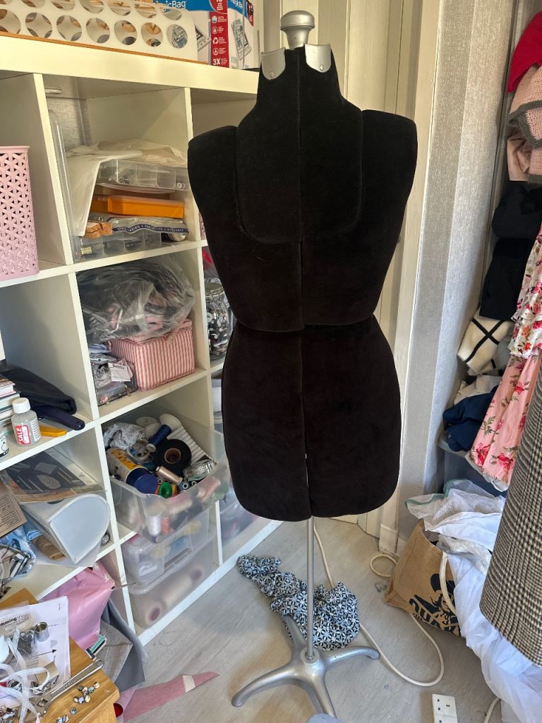 Vintage singer dressmakers dummy