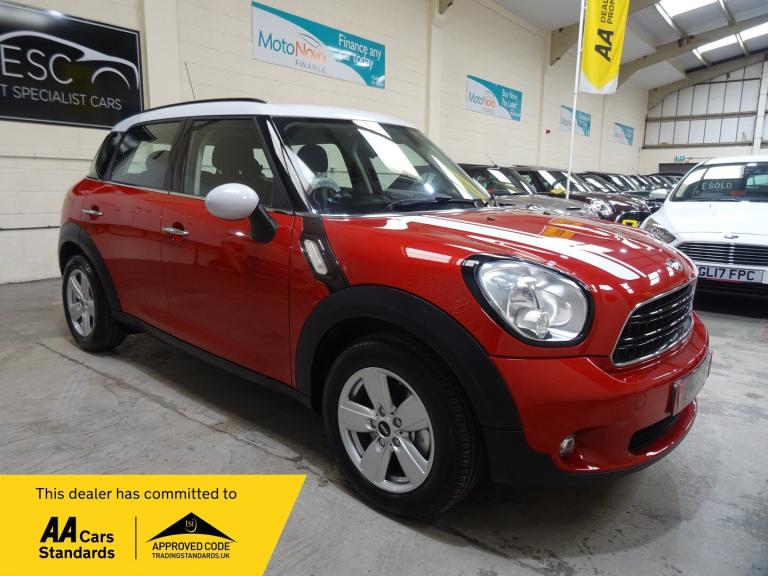 2015 MINI Countryman 1.6 Cooper D 5dr *10000 MILES* HATCHBACK Diesel Manual