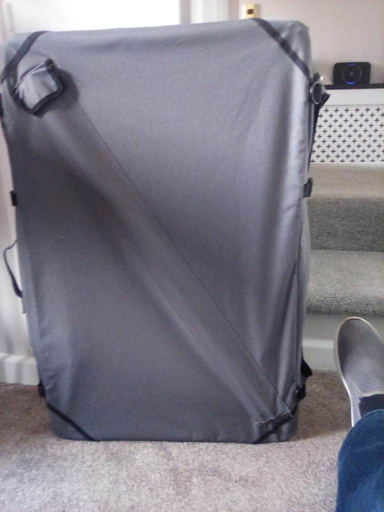 Folding dog cage for small dogs
