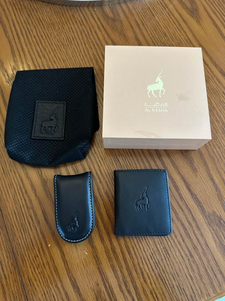 Al Maha Money Holder & Passport/photo holder