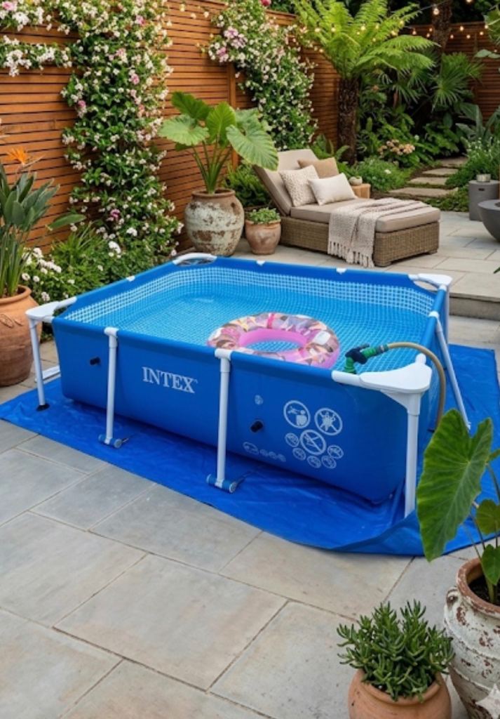 Brand New Intex Swimming Pool - Unopened Box (Newham £75 ono 