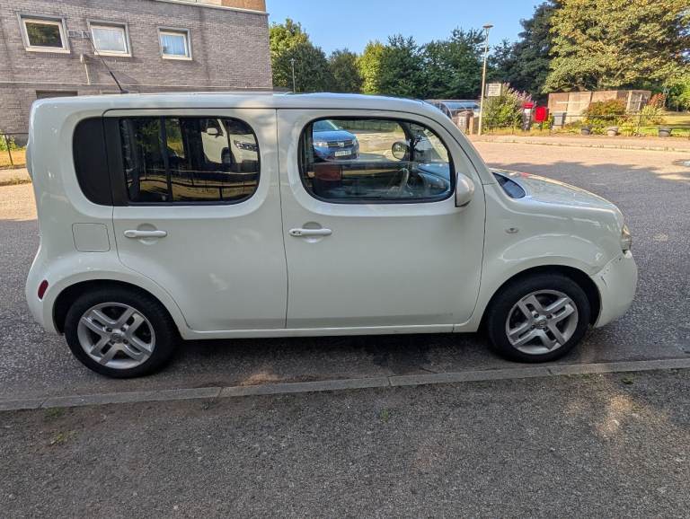 Nissan, CUBE, Hatchback, 2011, Manual, 1598 (cc), 5 doors