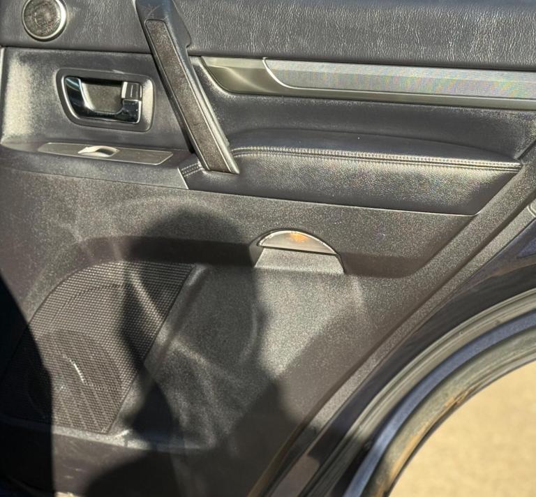 2008 Mitsubishi Shogun 3.2 DI-DC Elegance Auto 4WD Euro 4 5dr LWB Diesel