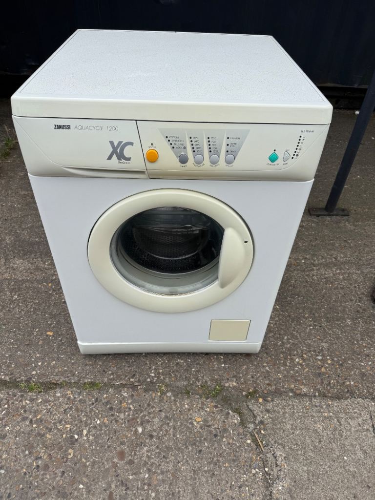 Zanussi Washing Machine 6Kg 