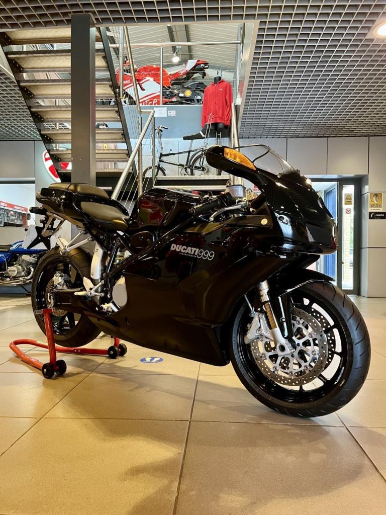 DUCATI 999 04 - 1500MILES - 1 OWNER - IMMACULATE - 100% STANDARD EXAMPLE